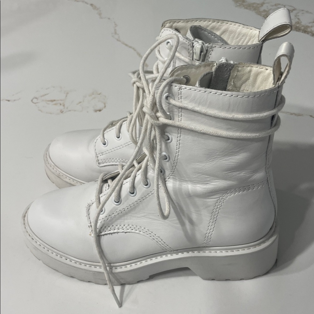 Steve Madden White Leather Lace-Up Women's Boots with zipper | 6 - Picture 4 of 9